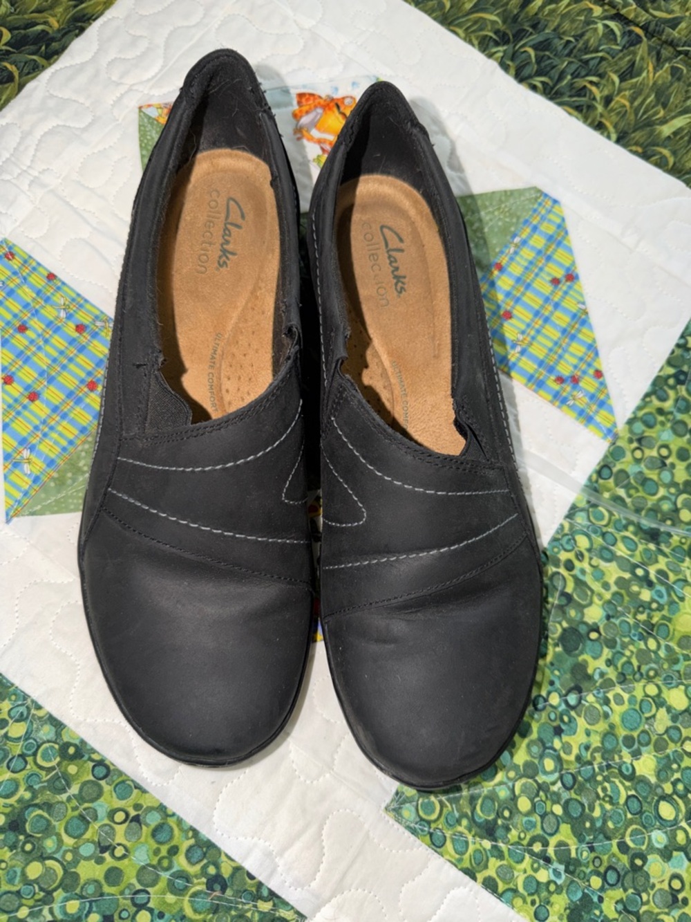 Clark’s Women’s Cora Edge Black slip on Leather shoes size 8M